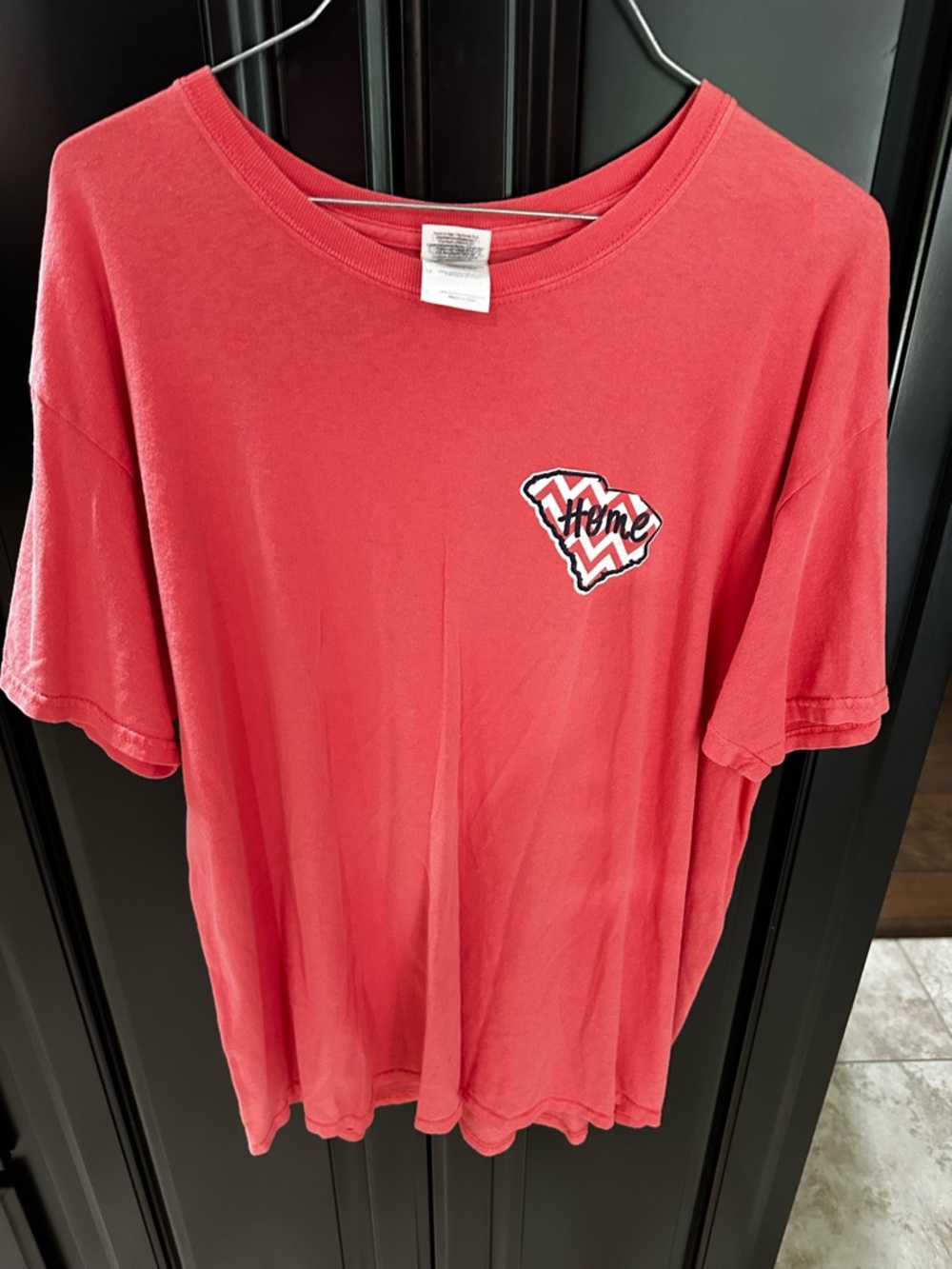 Gildan Coral Short Sleeve Tee with Small Chest Patch South Carolina large